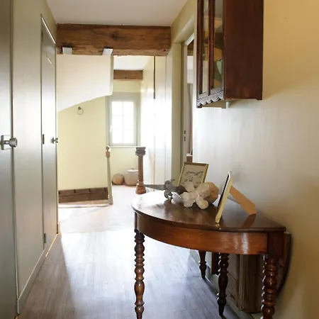 Szálloda Les Chevaliers Laon