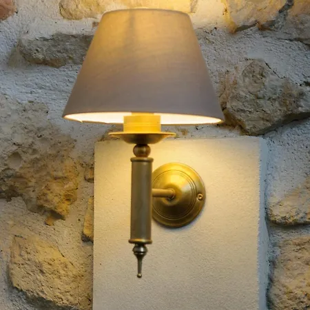 Les Chevaliers Szálloda