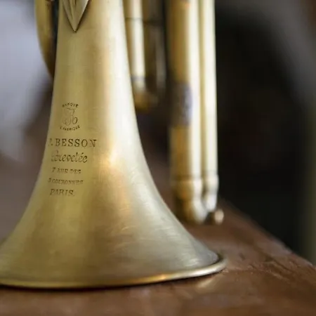 Les Chevaliers Szálloda Laon