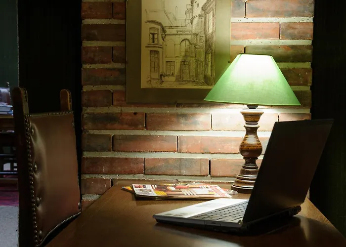 Hotel Les Chevaliers 3*